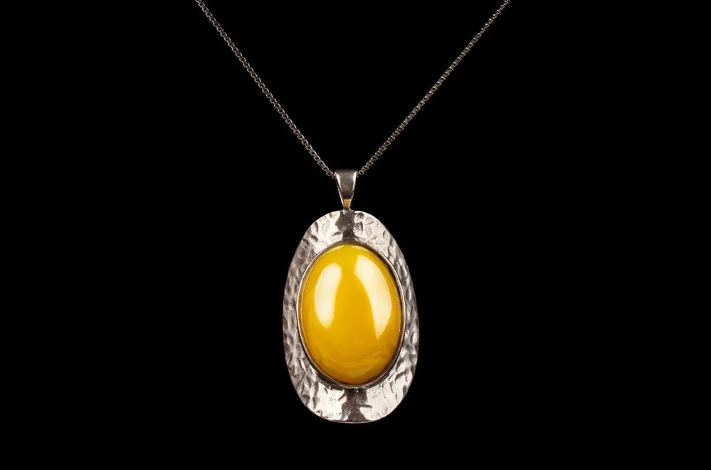 Butterscotch Amber Pendant